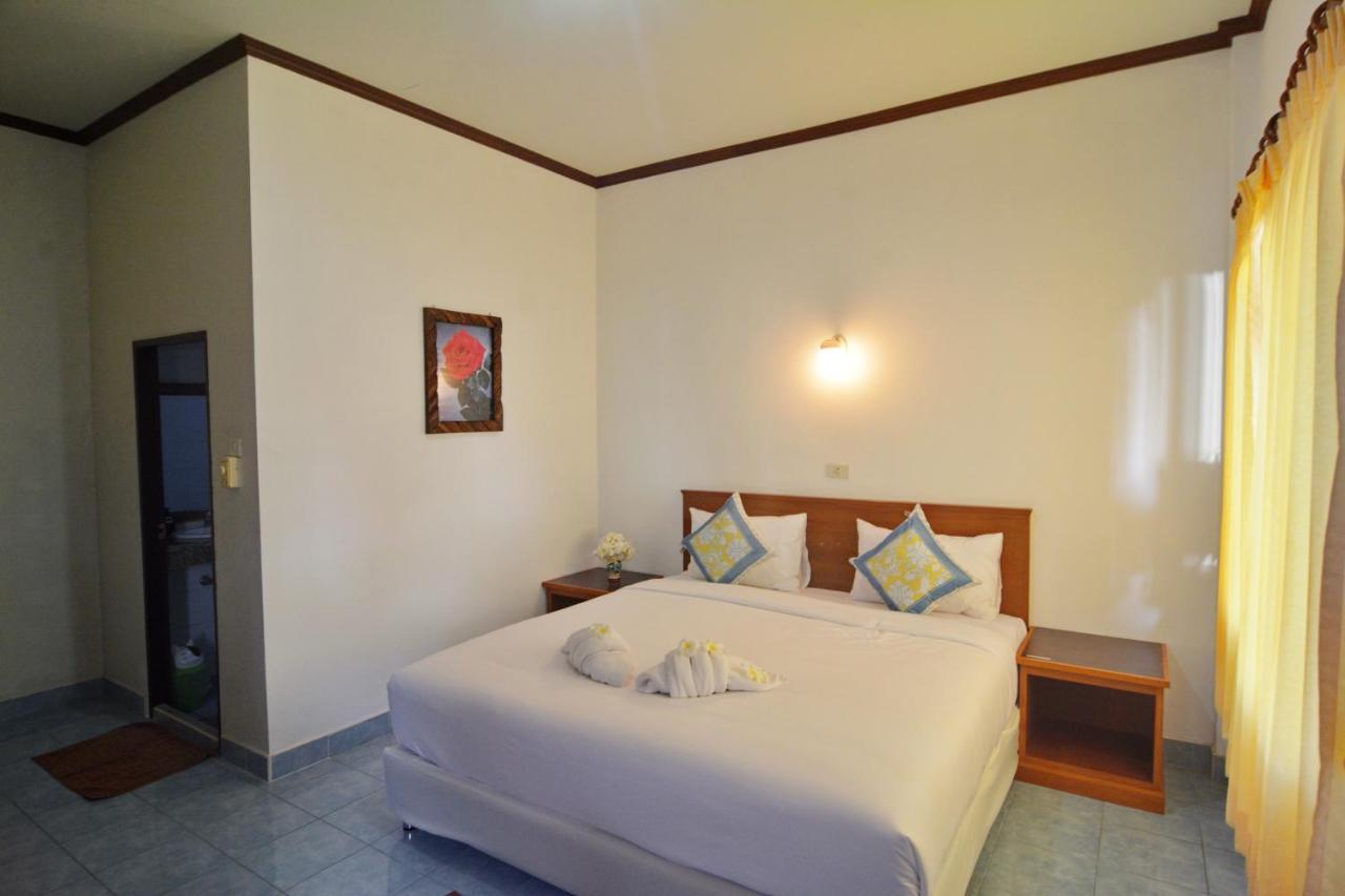 Klongdao Beach Resort Koh Lanta Bagian luar foto