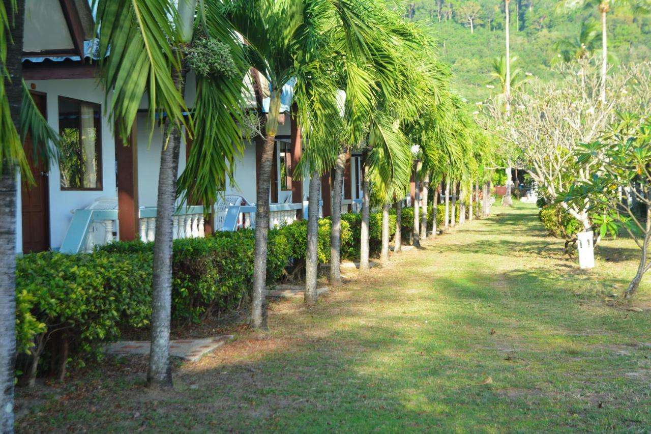Klongdao Beach Resort Koh Lanta Bagian luar foto