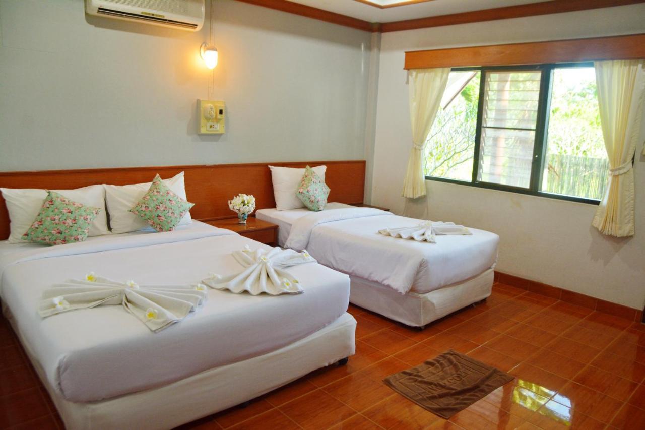 Klongdao Beach Resort Koh Lanta Bagian luar foto